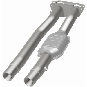 Chevrolet K2500 Catalytic Converter - Rear - Magnaflow - HM Grade, Direct-Fit - `96-`00