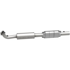 GMC Savana 3500 Catalytic Converter - Magnaflow - HM Grade Direct-Fit - `96-`00