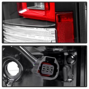 Land Rover LR4 Tail Lights - Rear - SPYDER - Light Bar LED - Black - `10-`14