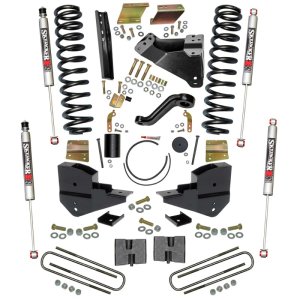 Ford F-250 Super Duty Suspension Lift Kit - Skyjacker - 6 in. Lift with M95 Monotube Shocks - 2023+