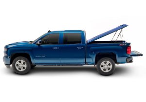 Chevrolet Silverado 1500 Tonneau Cover - Undercover - Lux - Victory Red - `14-`15