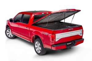 Chevrolet Silverado 1500 Elite LX Bed Cover - Undercover - Deep Ocean Blue - `14-`18