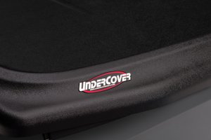 GMC Canyon Tonneau Cover - Undercover - SE Bed Cover - Black Textured - `15-`22