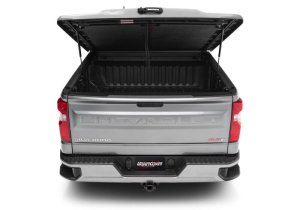 Chevrolet Silverado 2500 HD Tonneau Cover - Undercover - Elite LX - Stone Blue Metallic - `20-`23