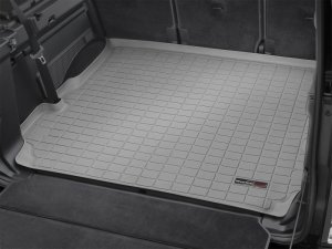 Land Rover LR3 Cargo Liner - Cargo Area (Behind 2nd Row) - WeatherTech - Custom-Fit TPO, Raised Lip, Textured Finish - Grey - `05-`09