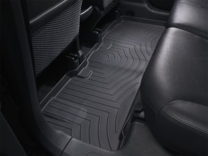 Honda CR-V FloorLiner - Rear - WeatherTech - DigitalFit - Black - `05-`06