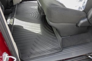 Chrysler Town & Country FloorLiner - Rear - WeatherTech - DigitalFit - Black - `01-`07