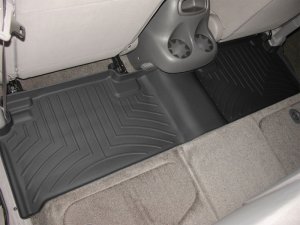 Toyota Tundra FloorLiner - Rear - WeatherTech - DigitalFit - Black - `05-`06