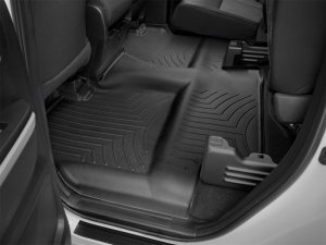 Toyota Tundra Double Cab FloorLiner - Rear - WeatherTech - DigitalFit - Black - `14-`27