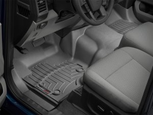 Ford F-450 FloorLiner - Front - WeatherTech - DigitalFit - Black - `17-`27