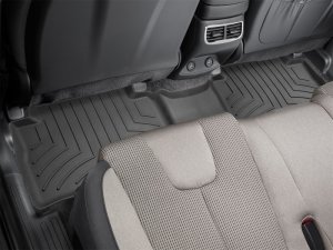 Hyundai Santa Fe Floor Mat Set - Rear - WeatherTech - FloorLiner HP - Black - `21-`27
