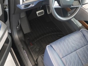 Cadillac Vistiq FloorLiner - Front - WeatherTech - DigitalFit - Black - 2026+