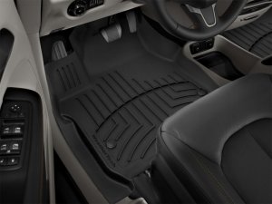 Chrysler Pacifica Floor Mat Set - Front - WeatherTech - FloorLiner HP - Black - `17-`27