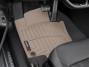 Volkswagen Passat FloorLiner - Front - WeatherTech - DigitalFit - Tan - `20-`27