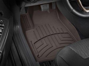 Jeep Cherokee Floor Mat - Front - WeatherTech - FloorLiner HP - Cocoa - `16-`27 Jeep Cherokee Floor Mat - Front - WeatherTech - FloorLiner HP - Cocoa - `16-`27