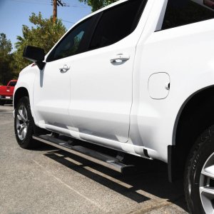 Chevrolet Silverado 1500 Crew Cab Nerf Bars - Westin - R5 with 5 inch wide step area - Stainless Steel - `19-`27