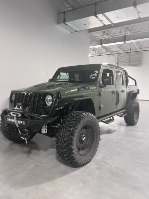 2021 Jeep Gladiator Willys Edition – MADNESS Autoworks Custom Build – Diesel – One of a Kind 2021 Jeep Gladiator Willys Edition – MADNESS Autoworks Custom Build – Diesel – One of a Kind