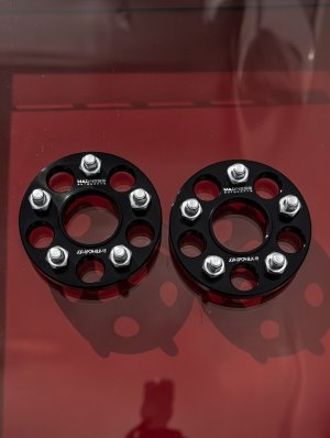 Jaguar F-Type Wheel Spacers - MADNESS - 20mm - set of 2 - Black Finish