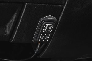 Ram 1500 Running Boards - Rough Country - AC2 - Amber/White - '21-'25