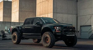 Custom Wheel 305-NV - Bronze w/ Matte Black Lip | 17x8.5 | 8x170 | +0mm - Method