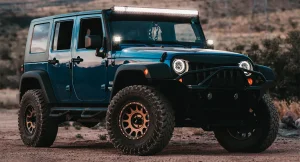 Custom Wheel 305-NV - Bronze w/ Matte Black Lip | 17x8.5 | 8x170 | +0mm - Method