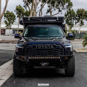 Toyota Tundra Hood - Seibon - TS-Style - Carbon Fiber - `22+
