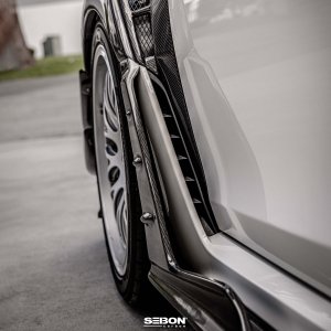 Honda Civic Type-R Side Skirt Extensions - Front - Seibon - MB-Style - Carbon Fiber - `23+