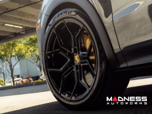 Porsche Cayenne Custom Wheels - Evo-3 by Vossen - Gloss Black Porsche Cayenne Custom Wheels - Evo-3 by Vossen - Gloss Black