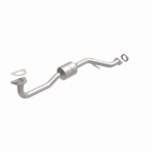 Subaru Legacy Catalytic Converter - Magnaflow - Direct-Fit - `04-`05