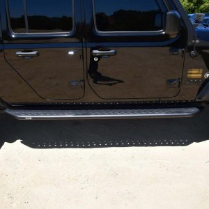 Jeep Gladiator Running Board - Westin - Outlaw - Textured Black Powder Coat - `20-`24