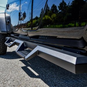 Jeep Gladiator Nerf Bars - Westin - HDX Drop - Textured Black - 2020+