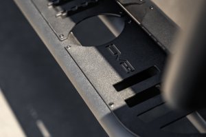 Jeep Wrangler JL Hinge Mounted Steps - DV8 Offroad - OE Plus - black - `18-`23