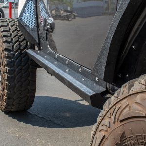 Jeep Gladiator Rock Slider Steps - DV8 Offroad - Frame Mounted - 2018