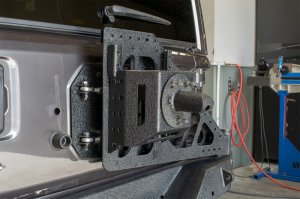 Jeep Wrangler JL - DVE Tire Carriers
