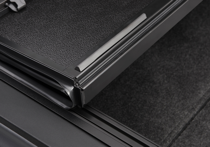 Toyota Tundra Tonneau Cover - BAK - BAKFlip FiberMax - `07-`21