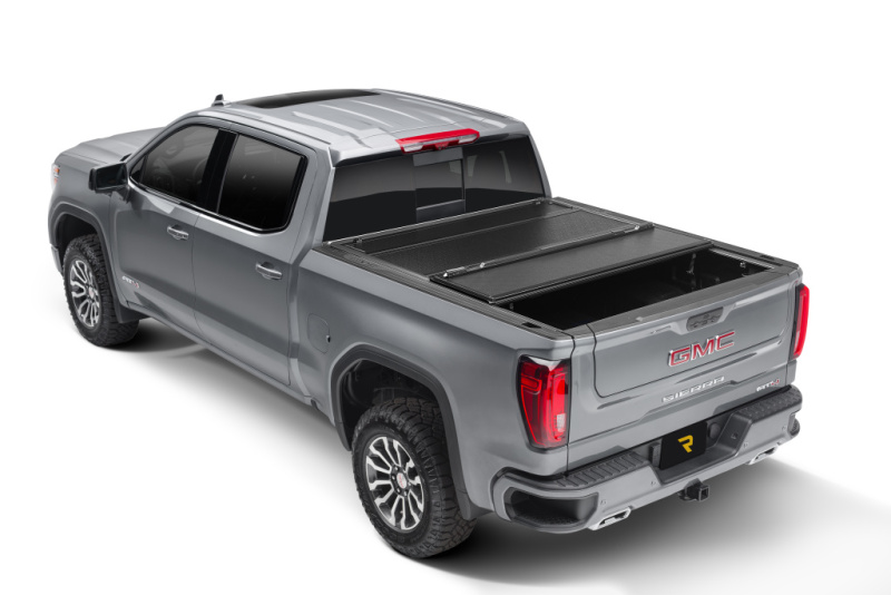 Chevrolet Silverado 1500 Tonneau Cover - BAK - BAKFlip F1 - `14-`18