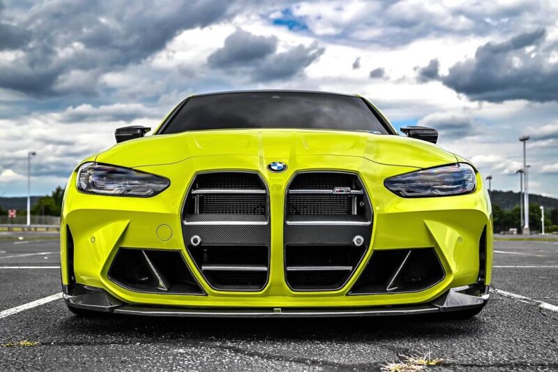 BMW M4 Front Mount Heat Exchanger - CSF - High-Performance Front Mount, 2-Row 42mm Core (B-Tube), Includes Black Rock Guards - Polished Aluminum - `21-`27