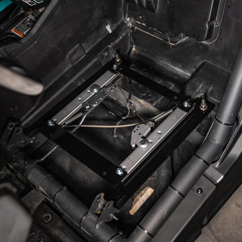 Mercedes-Benz E350 Brake Kit - Front - DFC - Geospec Rotors + 4000 HybriDynamic Pads - `03-`06