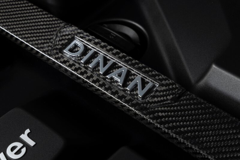 BMW M2 Strut Tower Brace - Dinan - Gloss Twill Carbon - Gloss Carbon Fiber - `21-`26