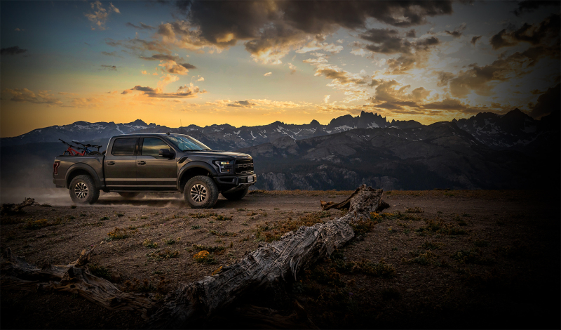 Ford Raptor Suspension Shock Absorber Kit - Rear - FOX - 3.0 Factory Bypass Shock with Live Valve - `19-`27