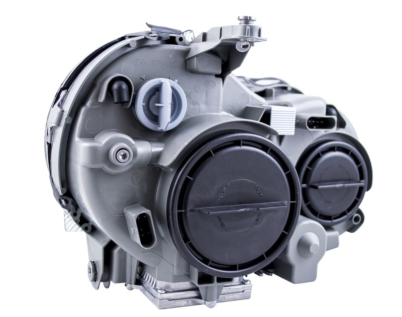 Mercedes-Benz CLK55 AMG Headlight Assembly - Front - Hella - Halogen - 2006