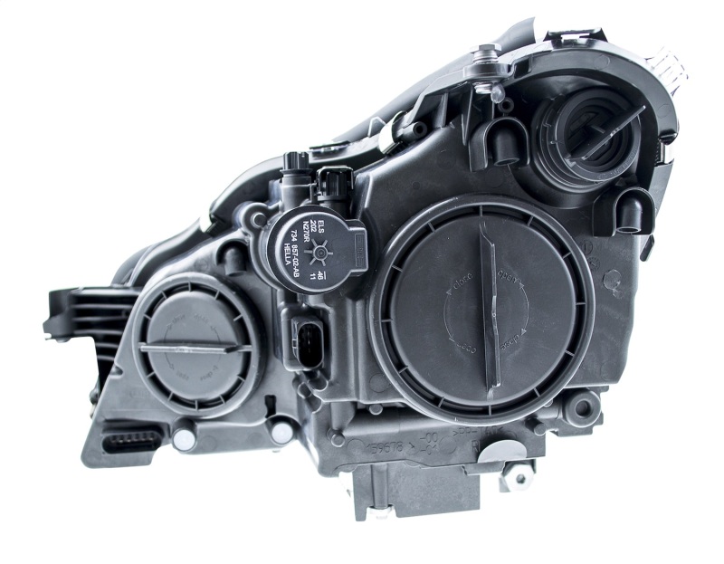 Mercedes-Benz CLS55 AMG Headlight Assembly - Hella - Bi-Xenon - 2006