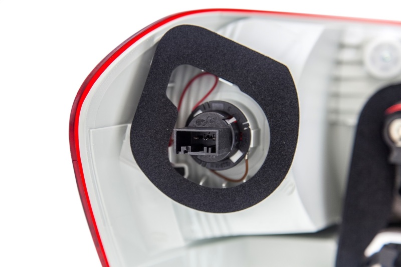 BMW 135i Tail Light - Right - Hella - `08-`11