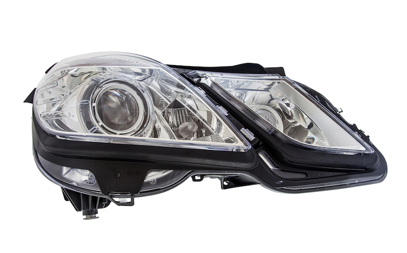 Mercedes-Benz E300 Headlight Assembly - Hella - Bi-Xenon - 2010