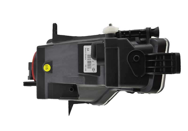 Volkswagen Golf Alltrack Fog Light Assembly - Left - Hella - H11 - 2017