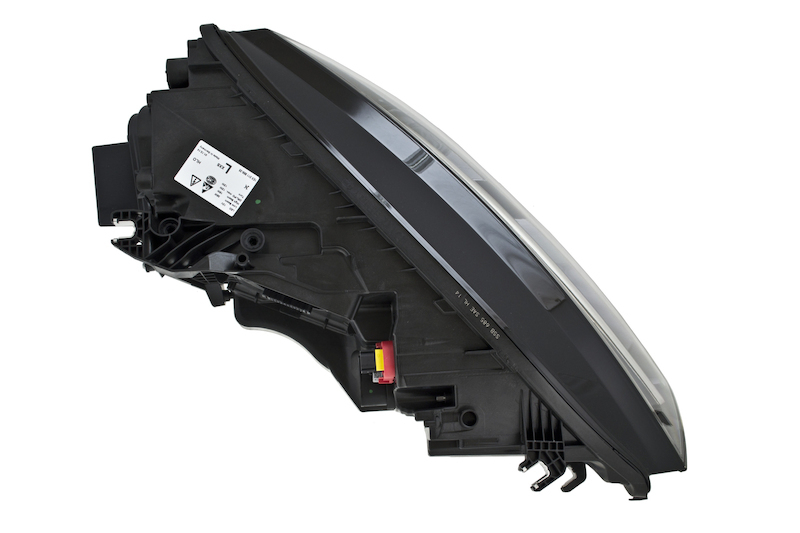 Audi A7 Quattro Headlight Assembly - Hella - LED - 2016