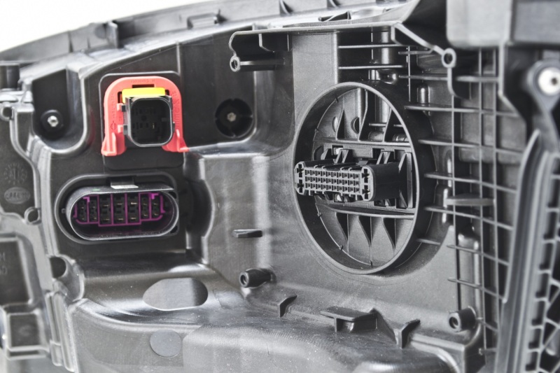 Audi S7 Headlight Assembly - Front Right - Hella - LED - 2016