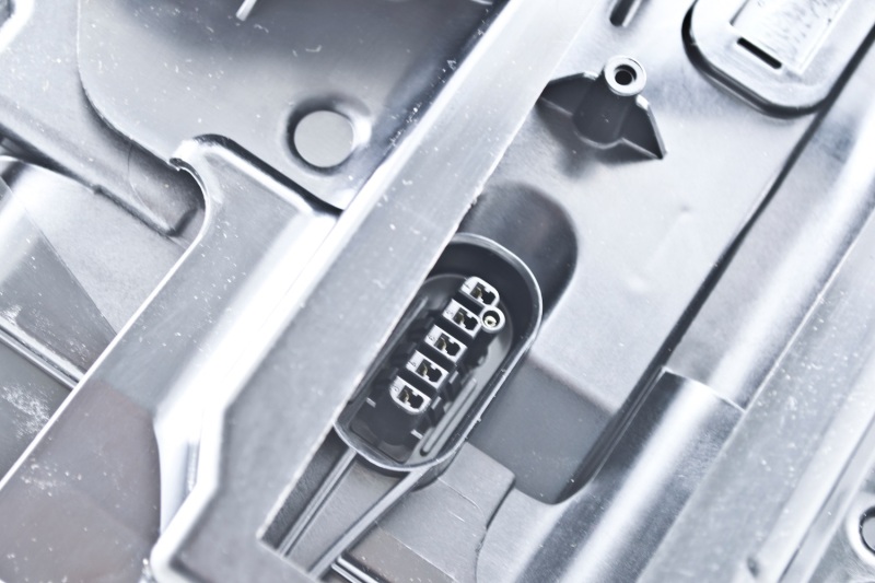 BMW X5 Headlight Assembly - Hella - Xenon - `03-`06