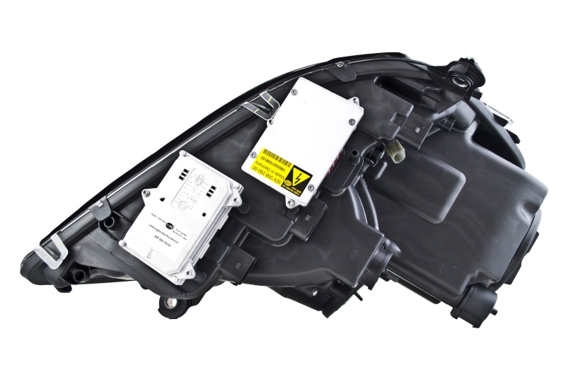 Mercedes-Benz ML350 Headlight Assembly - Hella - OE Replacement - `06-`07