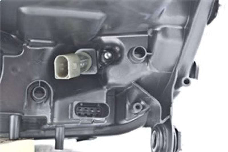 Mercedes-Benz ML320 Headlight Assembly - Hella - 2008